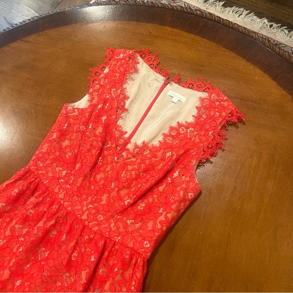 Shoshanna Sierra Lace Mini Party Dress Red 2 Sleeveless Nude Lining V-Neck - Picture 5 of 16